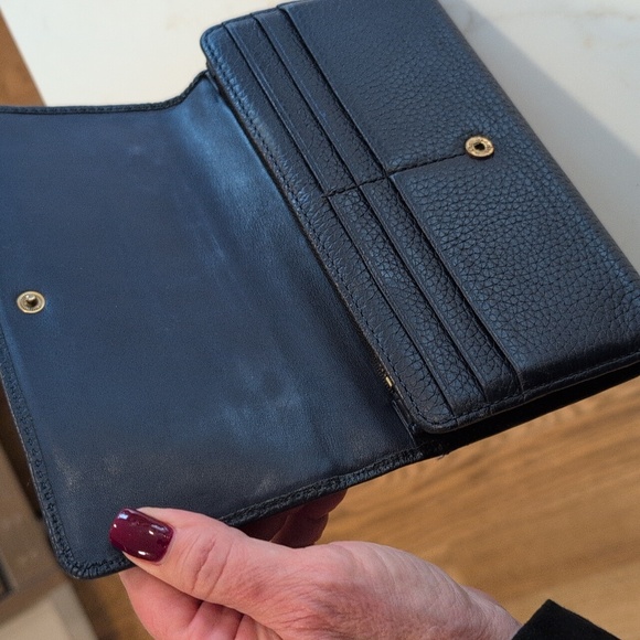 Marc Jacobs Navy Pebbled Leather Trifold Wallet. - Picture 9 of 11